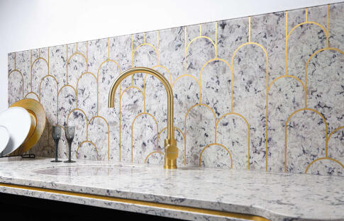 Смеситель для кухни Omoikiri Wakayama LG светлое золото