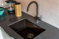Кухонная мойка Omoikiri Kata 44-U-BL Artgranit/черный