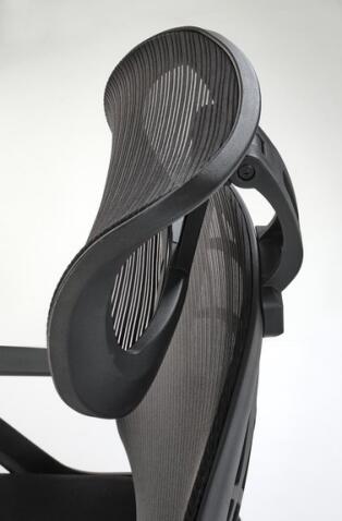 Кресло компьютерное HALMAR VESUVIO черный