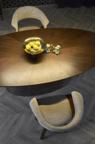 Стол обеденный HALMAR VAGNER орех 220/98