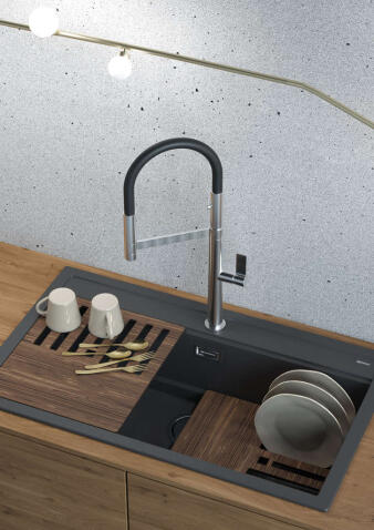 Смеситель для кухни Omoikiri Osaka BN BL нержавеющая сталь