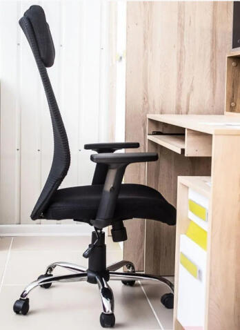 Кресло компьютерное SIGNAL Q-211 черный