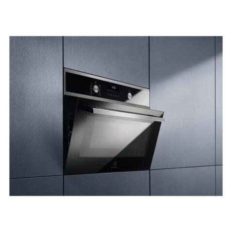 Духовой шкаф ELECTROLUX компактный с СВЧ EVL6E46X