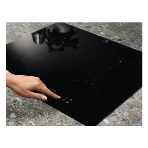 Поверхность индукционная ELECTROLUX LIL61424C