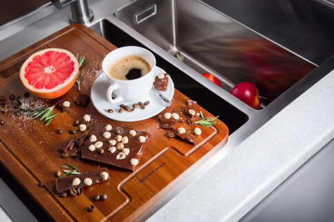 Разделочная доска Omoikiri CB-01-WOOD