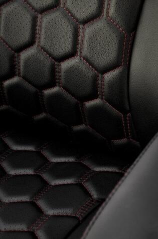 Кресло компьютерное HALMAR THOMAS черный