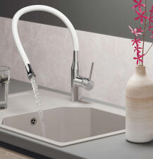 Смеситель для кухни Omoikiri Yatomi-BN-WH нержавеющая сталь