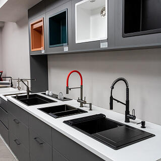 Приглашаем Вас посетить наш обновленный шоу-рум сантехники, техники и мебели для кухни!