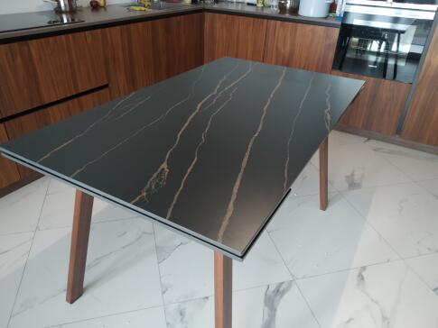 Стол обеденный HALMAR LOZANO черный мрамор/ореховый 140-200/82