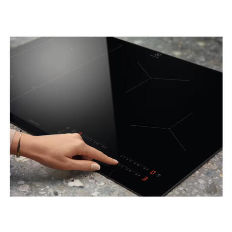 Поверхность индукционная ELECTROLUX EIV63443