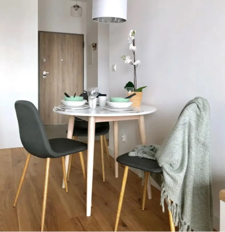 Стол обеденный SIGNAL LARSON белый/беленый дуб 90