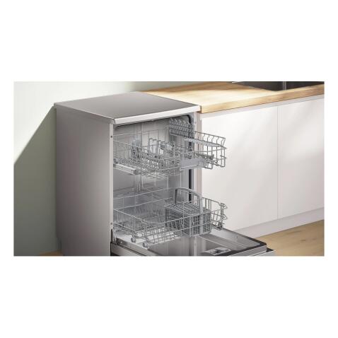 Посудомоечная машина BOSCH SMS2HTI60E