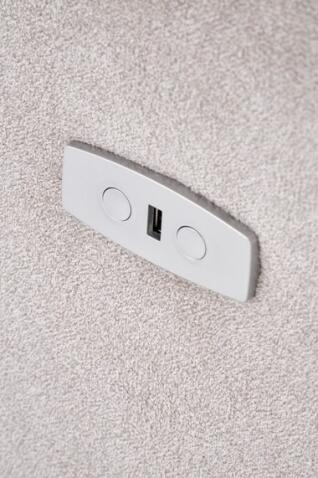 Кресло HALMAR CARINIO светло-бежевый