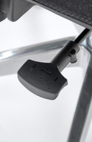 Кресло компьютерное HALMAR MARCUS черный