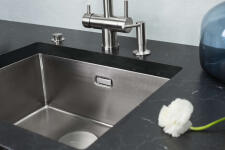 Кухонная мойка из нержавейки Omoikiri Tadzava 54-U/I-IN Ultra нержавеющая сталь