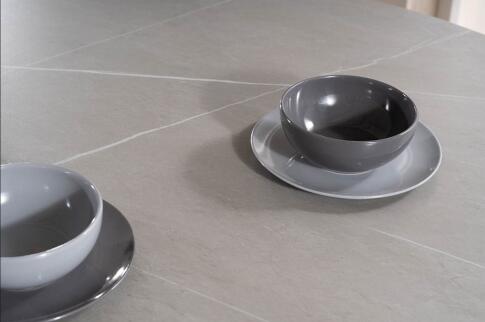 Стол обеденный SIGNAL MURANO серый матовый/черный 120