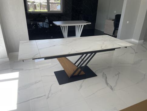 Стол обеденный SIGNAL GENESIS белый/дуб 180-240/90