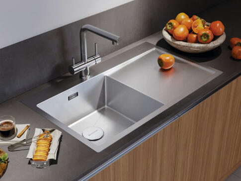 Кухонная мойка из нержавейки Omoikiri Akisame 86-IN-L нержавеющая сталь