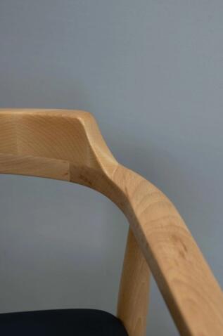 Стул Sheffilton SHT-S204 черный/прозрачный лак