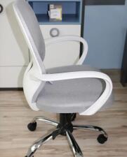 Кресло компьютерное SIGNAL DAISY серый