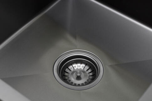 Кухонная мойка из нержавейки BLANTEK LS-5050B Nano black (+ 500B40B)