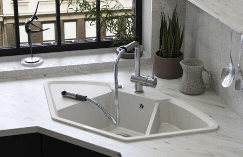 Смеситель для кухни Omoikiri Tanigawa SB BN нержавеющая сталь