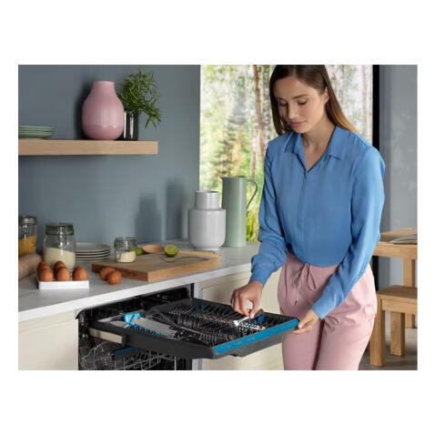 Посудомоечная машина встраиваемая ELECTROLUX EEM48300L