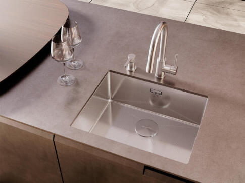 Кухонная мойка из нержавейки Omoikiri Taki 54-U/IF-IN Microdecor нерж.сталь/нержавеющая сталь