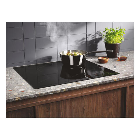 Поверхность индукционная ELECTROLUX LIL61424C