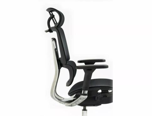 Кресло компьютерное SIGNAL WINNER LUX черный/хром