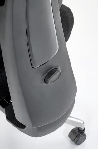 Кресло компьютерное HALMAR MARCUS черный