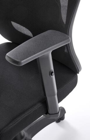 Кресло компьютерное HALMAR RAMOS черный