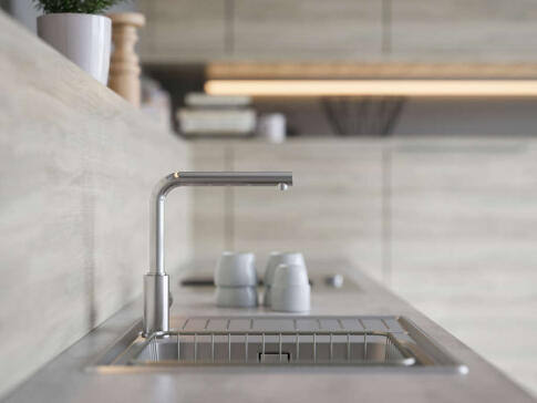 Смеситель для кухни Omoikiri Nakagawa-BN нержавеющая сталь