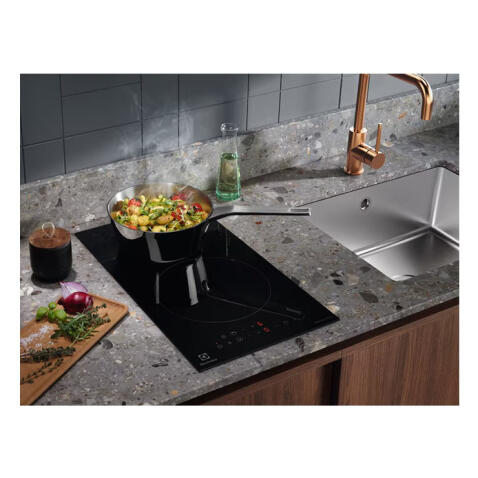 Поверхность индукционная ELECTROLUX LIT30231C