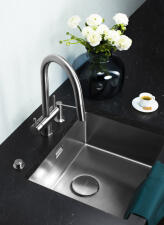 Смеситель для кухни Omoikiri Akita S BN нержавеющая сталь