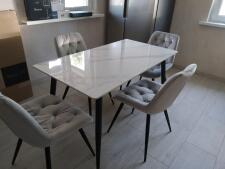 Стол обеденный SIGNAL RION белый/черный 130/70