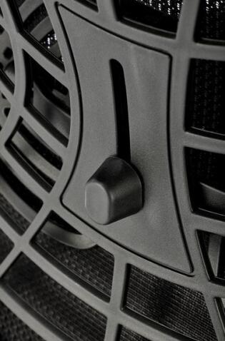 Кресло компьютерное HALMAR GERONIMO черный