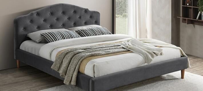 Как правильно поставить кровать в комнате