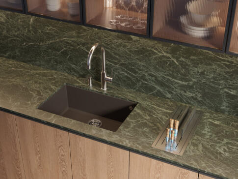 Смеситель для кухни Omoikiri Okawa 2 Plus-BN нержавеющая сталь