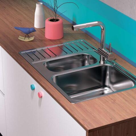 Кухонная мойка из нержавейки Omoikiri Sagami 79-2-IN нержавеющая сталь